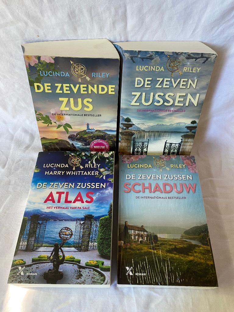 De zeven zussen Lucinda Riley verschillende delen, Boeken, Ophalen of Verzenden, Gelezen, Lucinda Riley, Europa overig