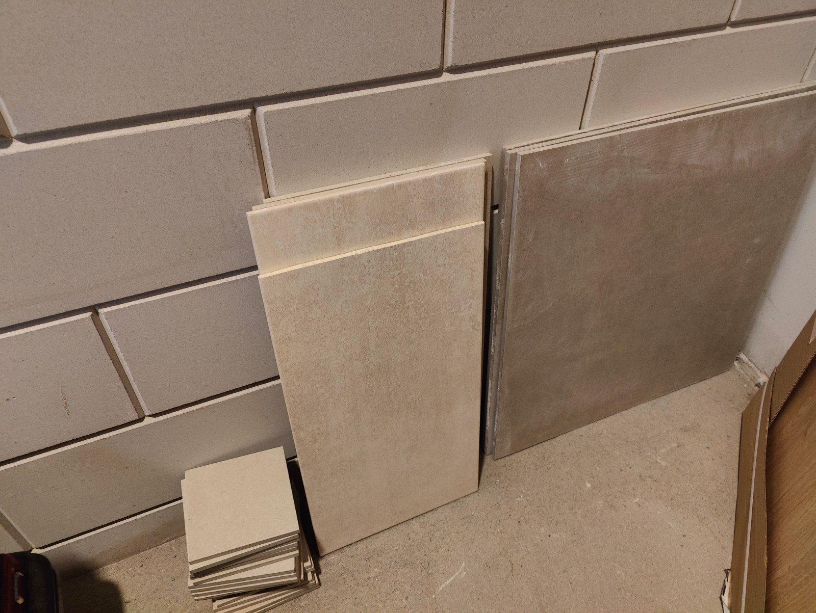 Restpartij tegels: Procasa Elements Almond & Grespania Today, Ophalen, 60 cm of meer, Nieuw, Minder dan 5 m²