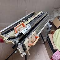 te koop Toyota Dubbel-beds Breimachine opstaander 100,00, Hobby en Vrije tijd, Breien en Haken, Ophalen of Verzenden, Gebruikt