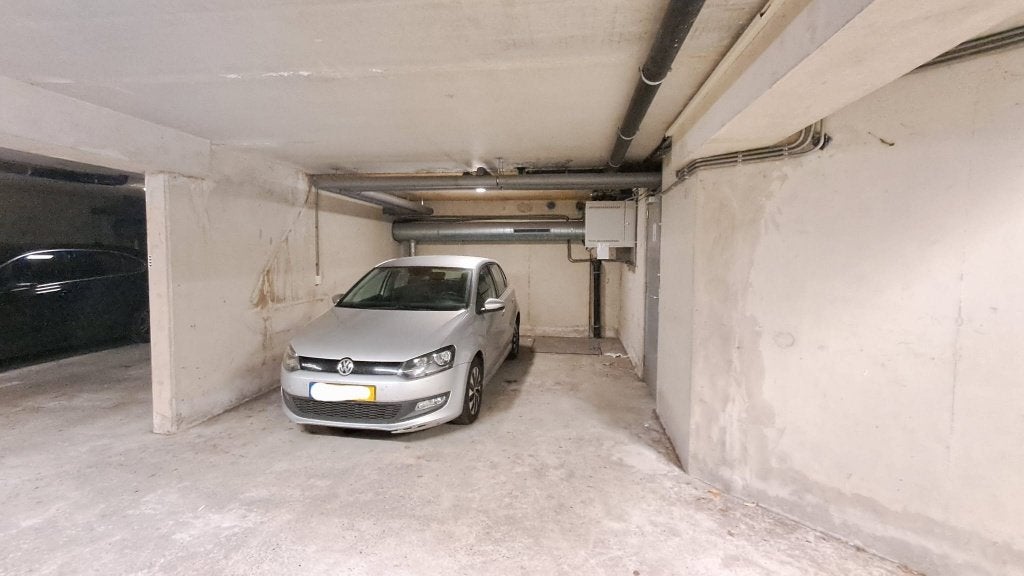 Parkeerplaats Borneoeiland te huur, Huizen en Kamers, Amsterdam