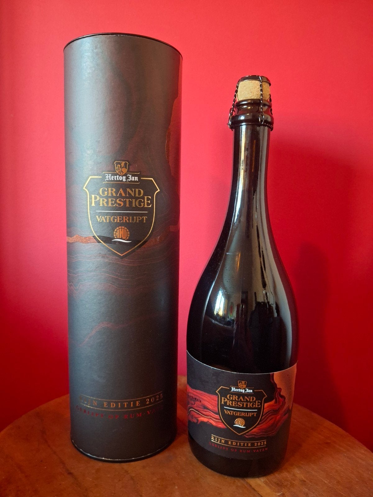 Hertog Jan Grand Prestige Vatgerijpt 2025 - Rum, Verzamelen, Biermerken, Ophalen of Verzenden, Nieuw, Flesje(s), Hertog Jan