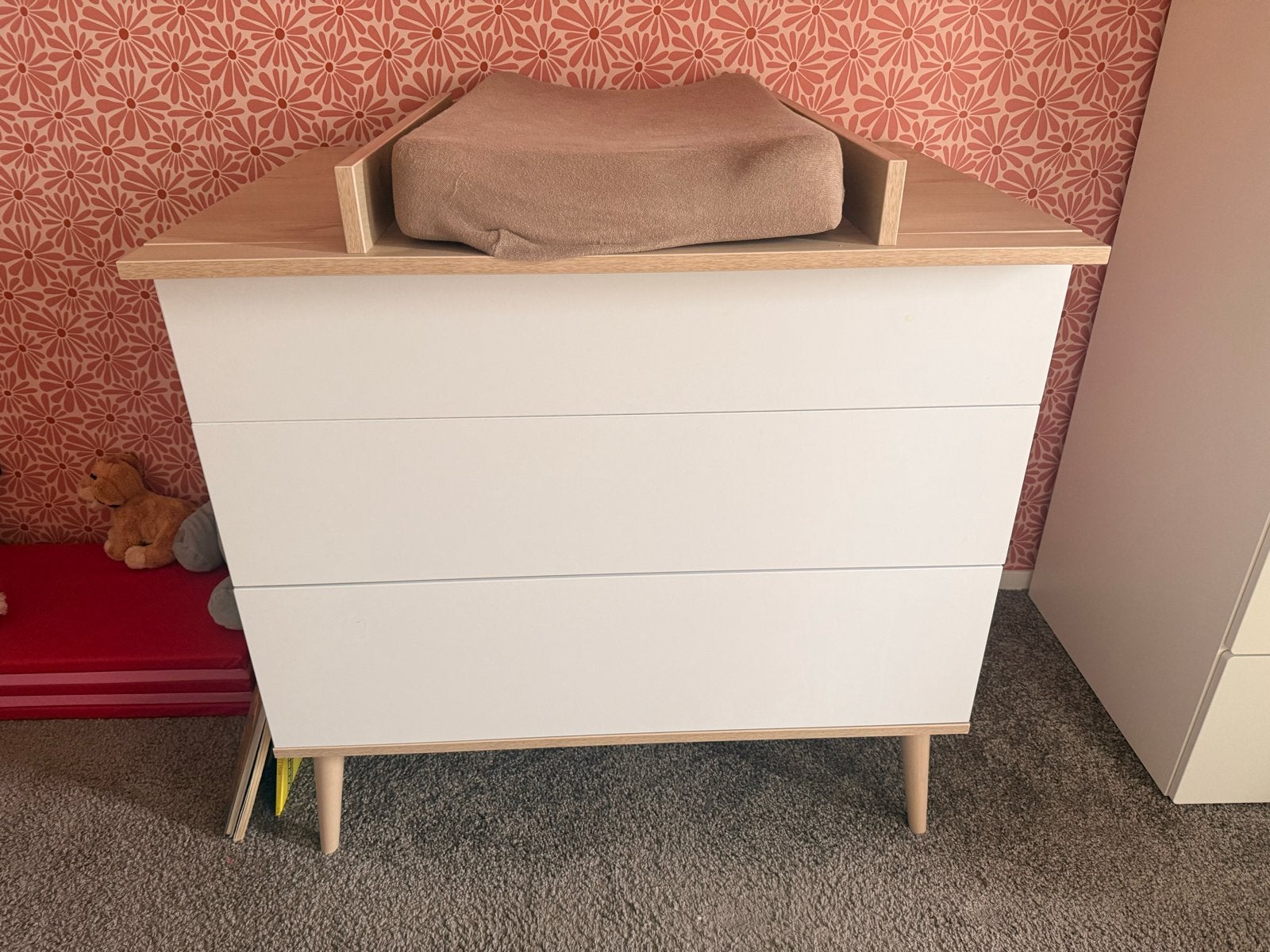 Quax Flow commode – White met bladvergroter, Kinderen en Baby's, 50 tot 70 cm, Ophalen of Verzenden, Zo goed als nieuw, 75 tot 100 cm