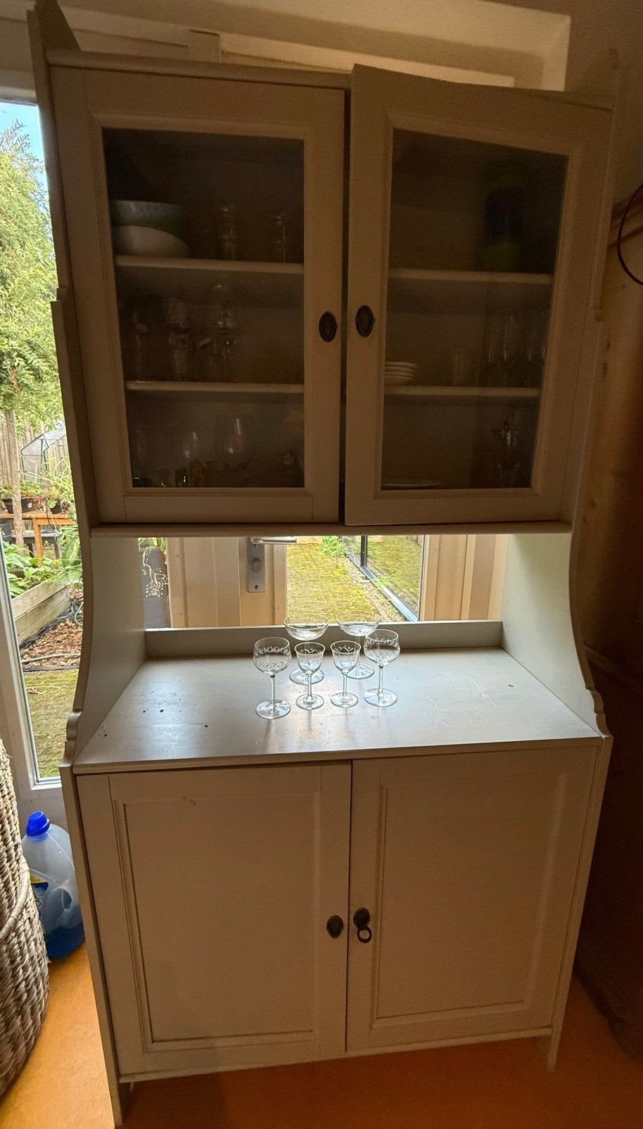 Buffetkast, Ophalen, 50 tot 100 cm, Zo goed als nieuw, 150 tot 200 cm