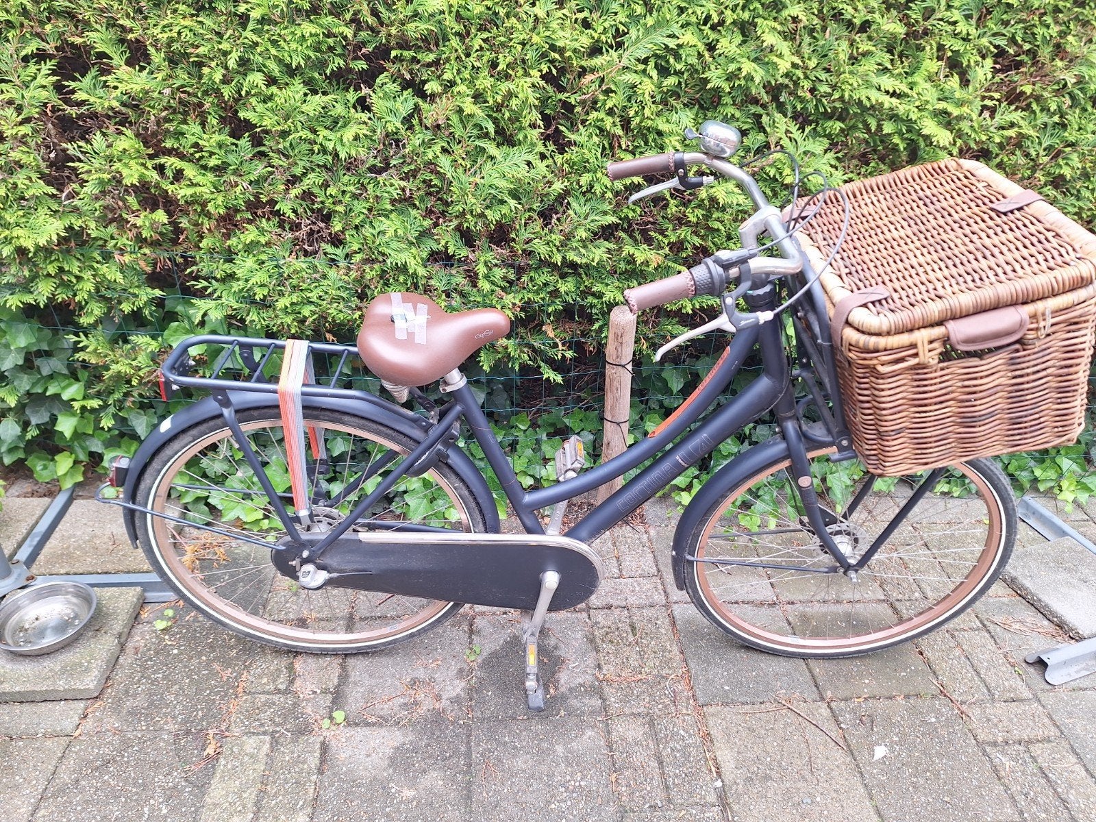 Damesfiets met mand en bagagedrager, Velgrem, Versnellingen, Ophalen, Overige merken