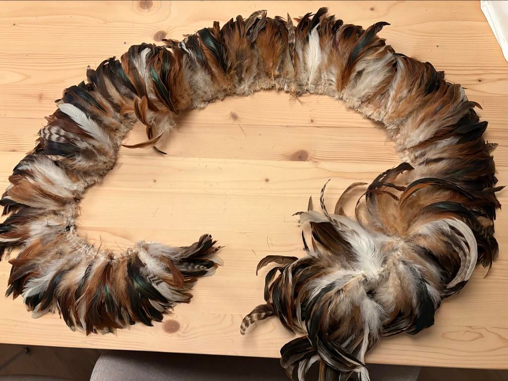 Decoratieve veren slinger/krans, Ophalen of Verzenden, Zo goed als nieuw