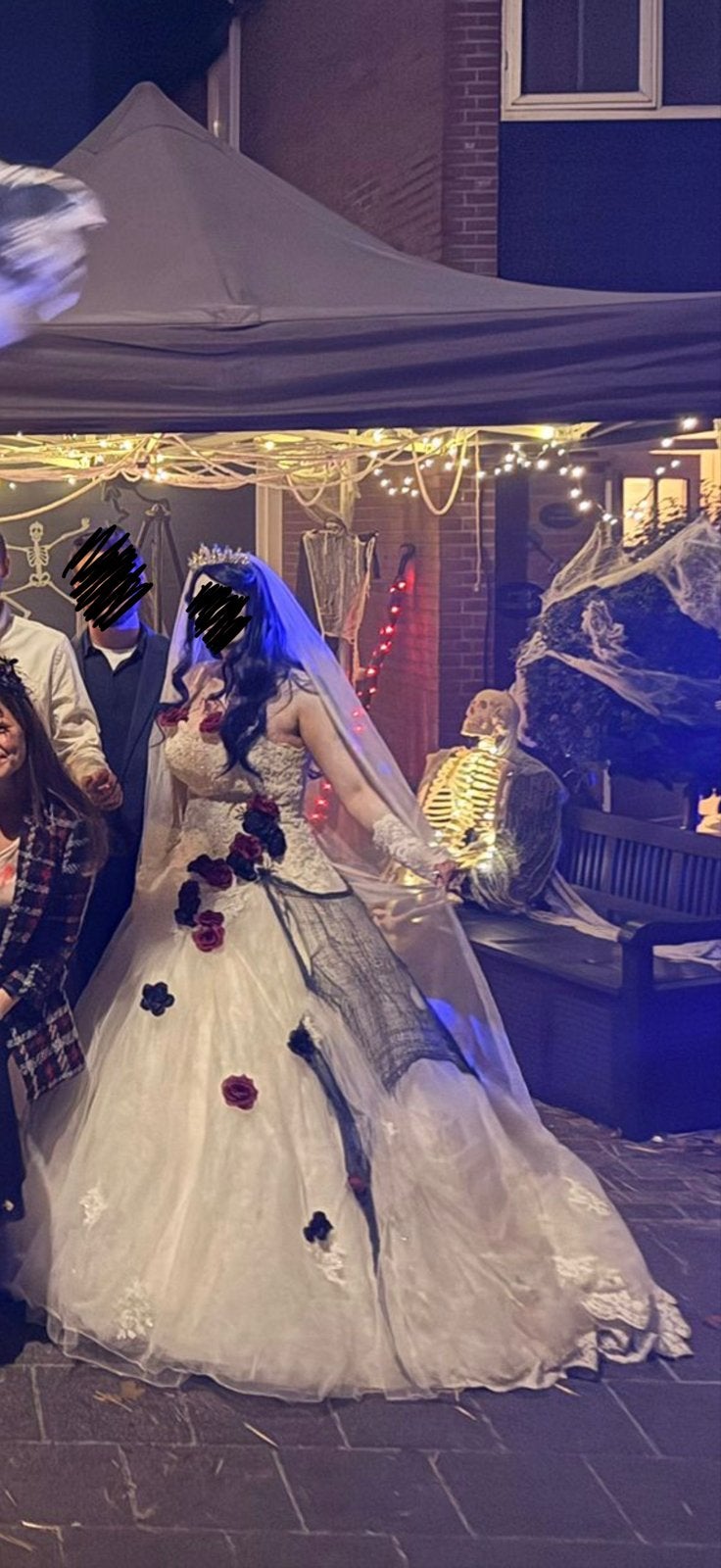 Gepimpte Trouwjurk / Halloween Kostuum, Ophalen, Gedragen, Wit, Trouwjurk
