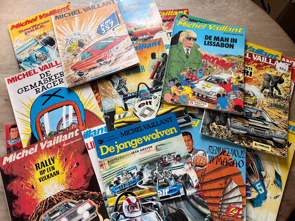 Verzameling stripboeken Michel Vaillant, 25 delen, Meerdere stripboeken, Ophalen of Verzenden, Gelezen