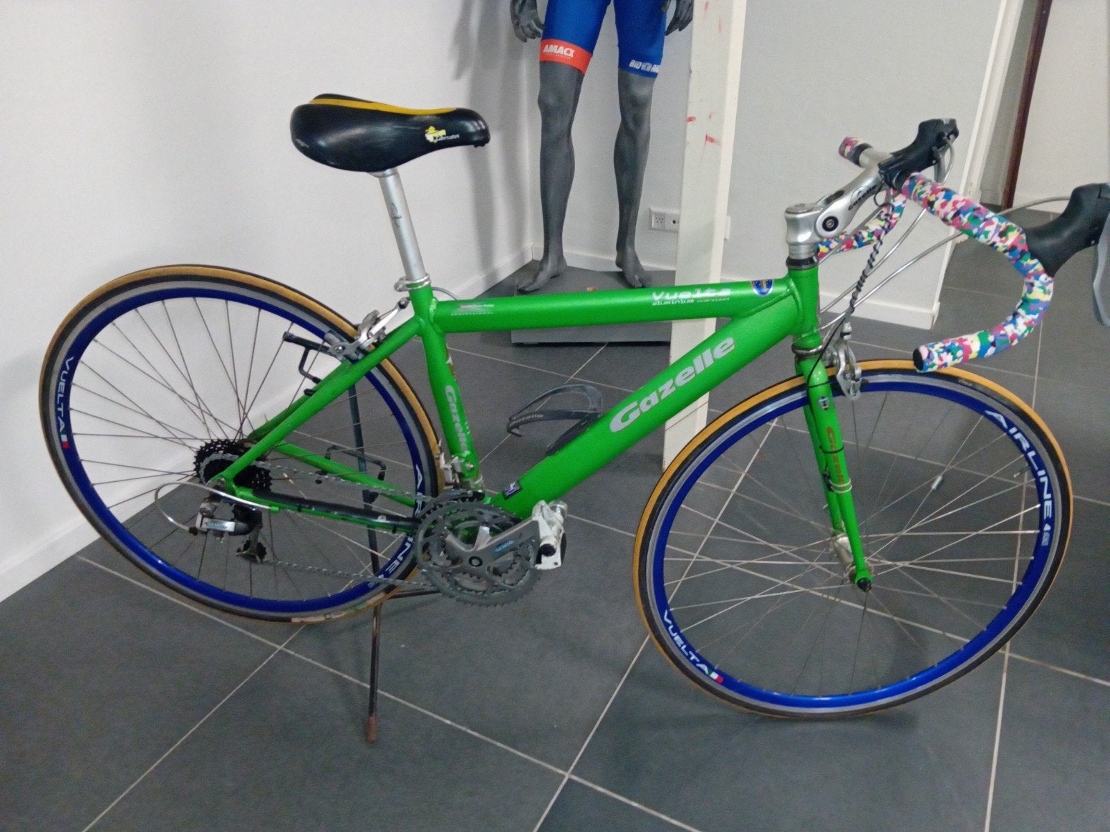 Gazelle Vuelta Mt 44   triple    I Z G ST., Aluminium, Ophalen of Verzenden, Zo goed als nieuw, Meer dan 20 versnellingen