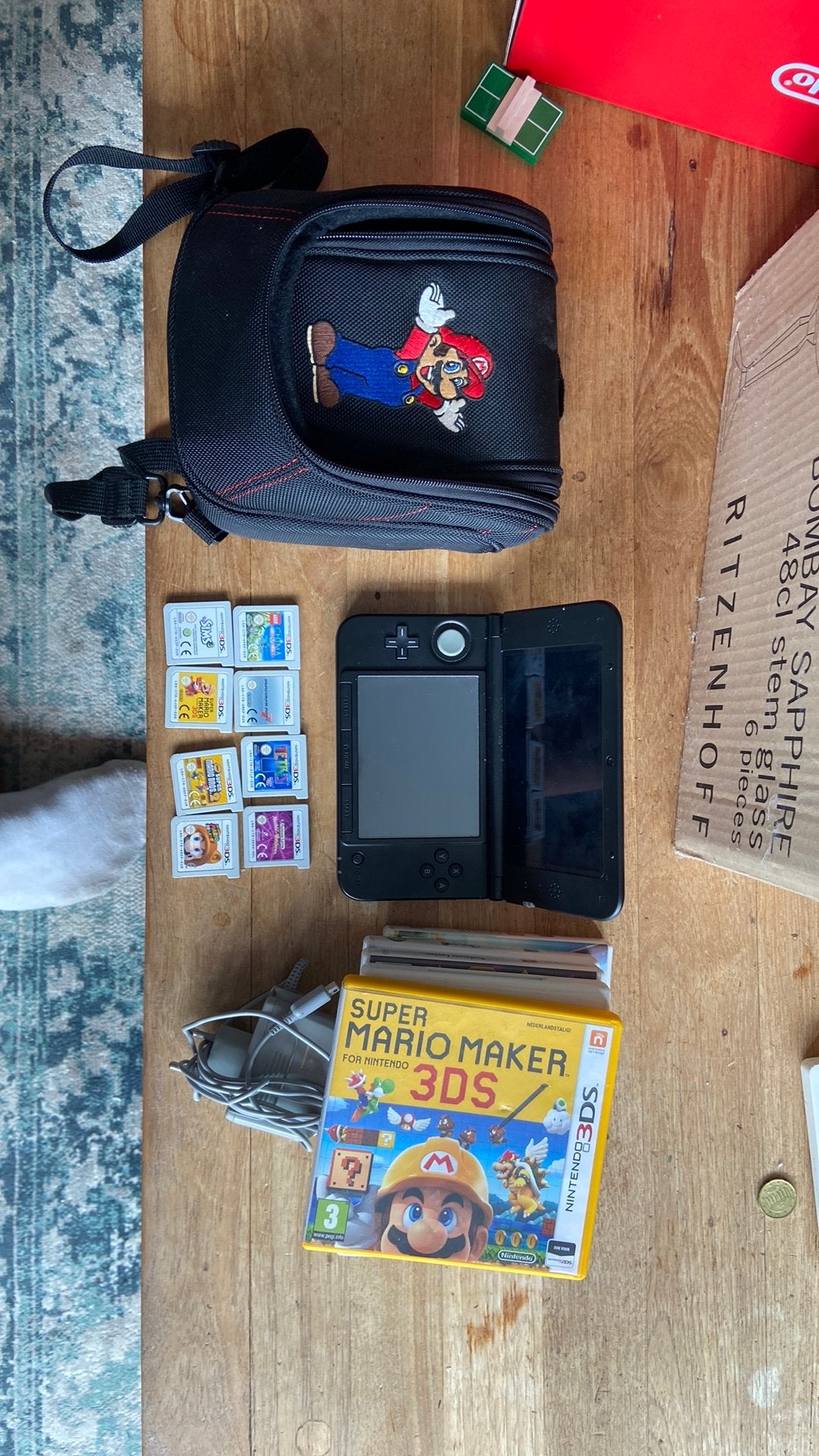 3ds rood 8 spellen bewaar tasje oplader, Spelcomputers en Games, Spelcomputers | Nintendo 2DS en 3DS, Rood, Ophalen, Met games