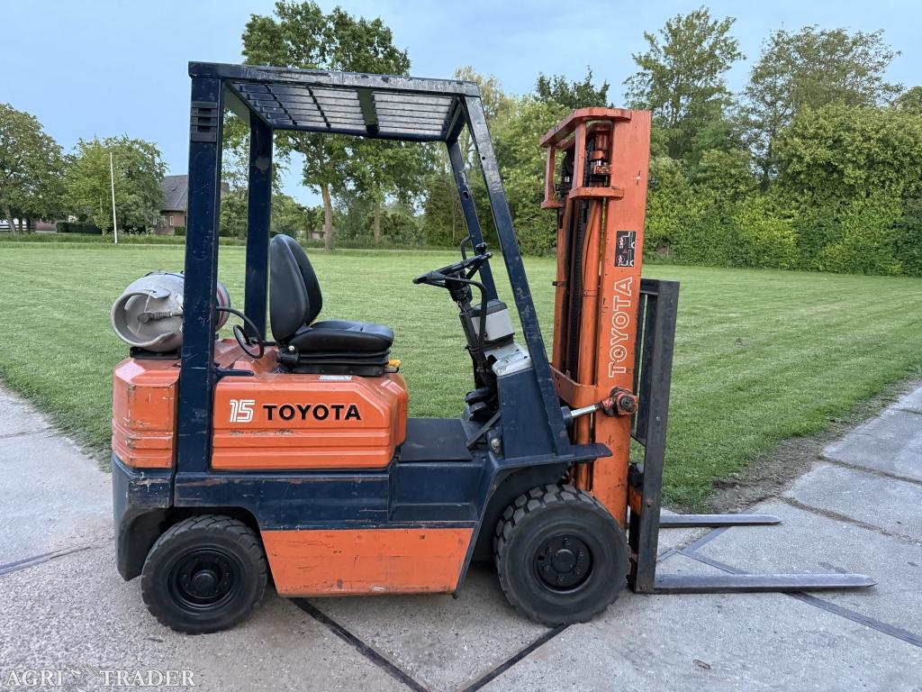 Toyota 1500KG LPG heftruck automaat doorkijkmast 201cm, Zakelijke goederen, Machines en Bouw | Heftrucks en Intern transport, LPG