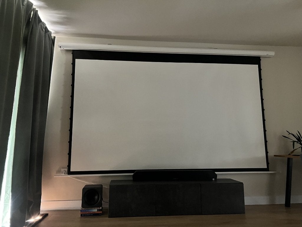 Projectiescherm Elite Screens SAKER TAB-Tension 135" defect, Ophalen, Elektrisch, Niet werkend
