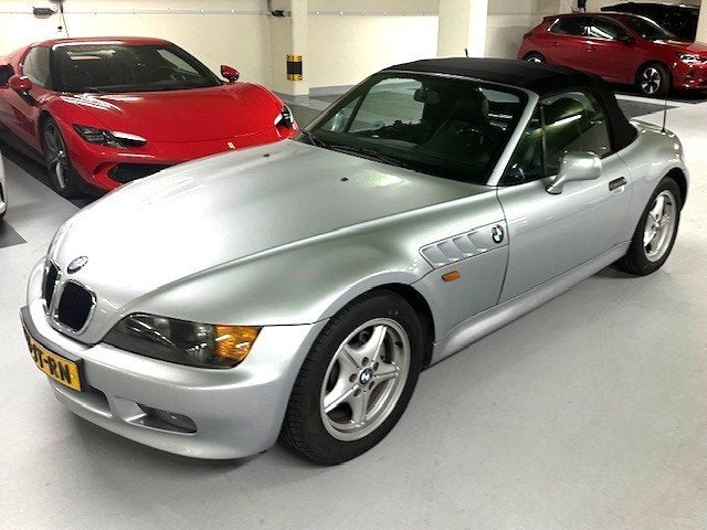 BMW Z3 1.8 Roadster Nieuw dak, Nieuwe APK, Vaste prijs., Achterwielaandrijving, Zwart, 4 cilinders, Cabriolet