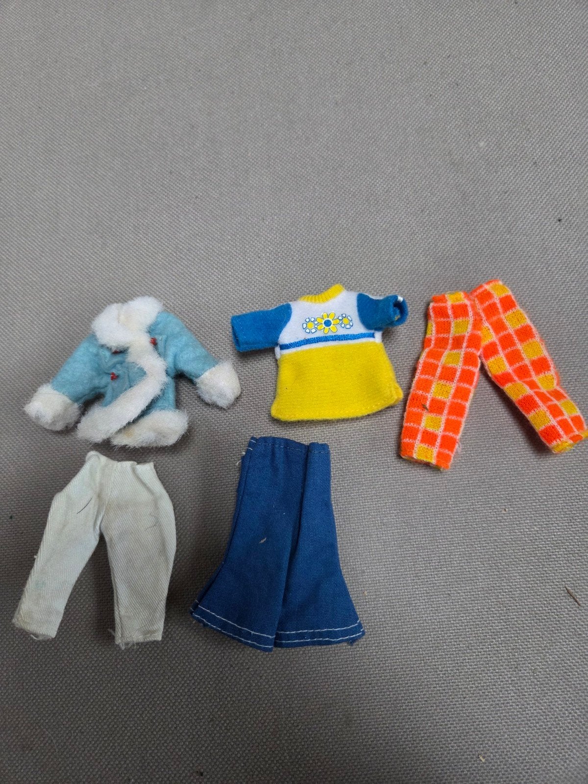 vintage barbie tutti todd, Verzenden, Gebruikt, Kleertjes