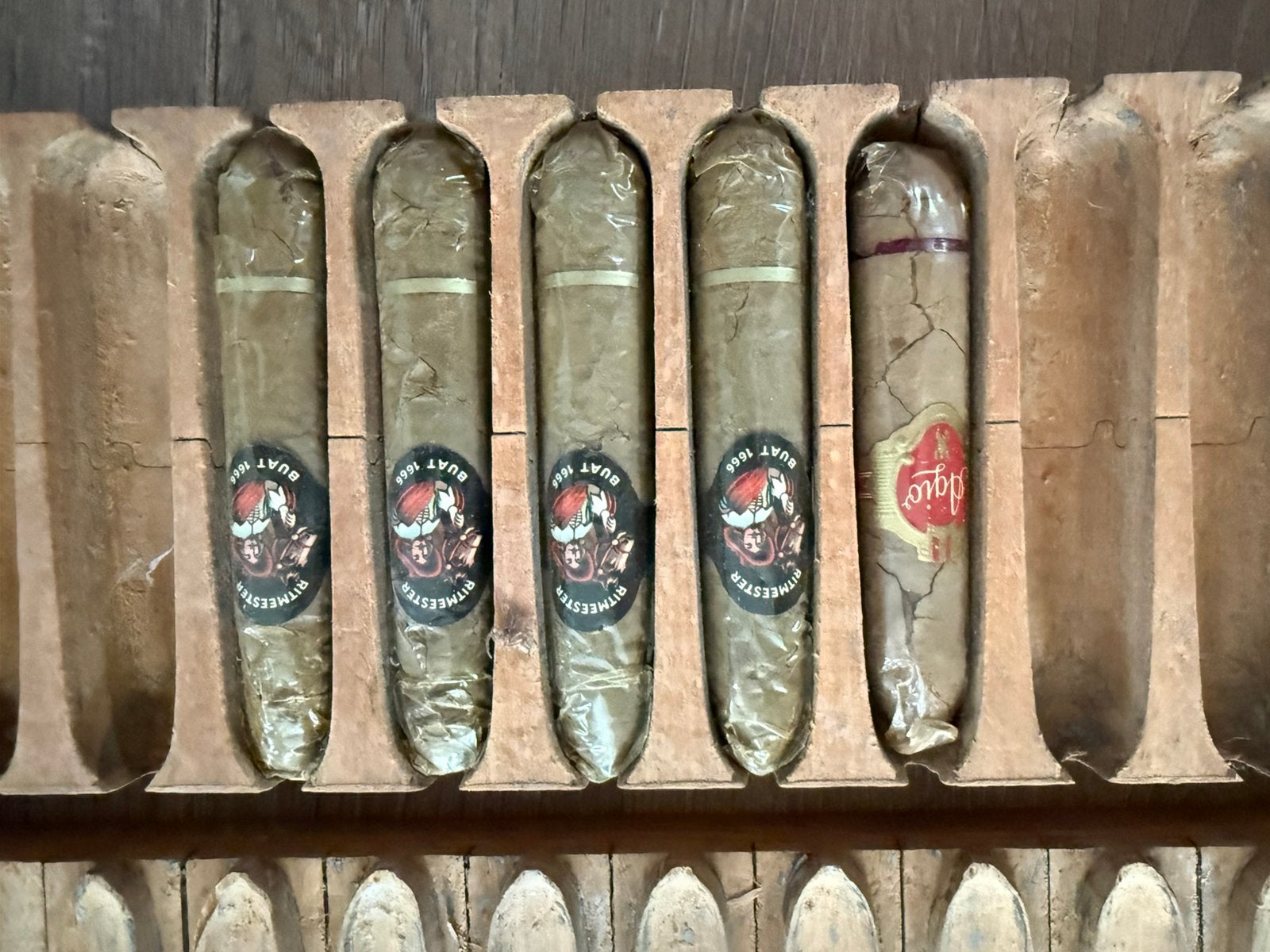 5 oude sigaren Ritmeester en Agio, Ophalen of Verzenden, Zo goed als nieuw, Tabaksdoos of Verpakking
