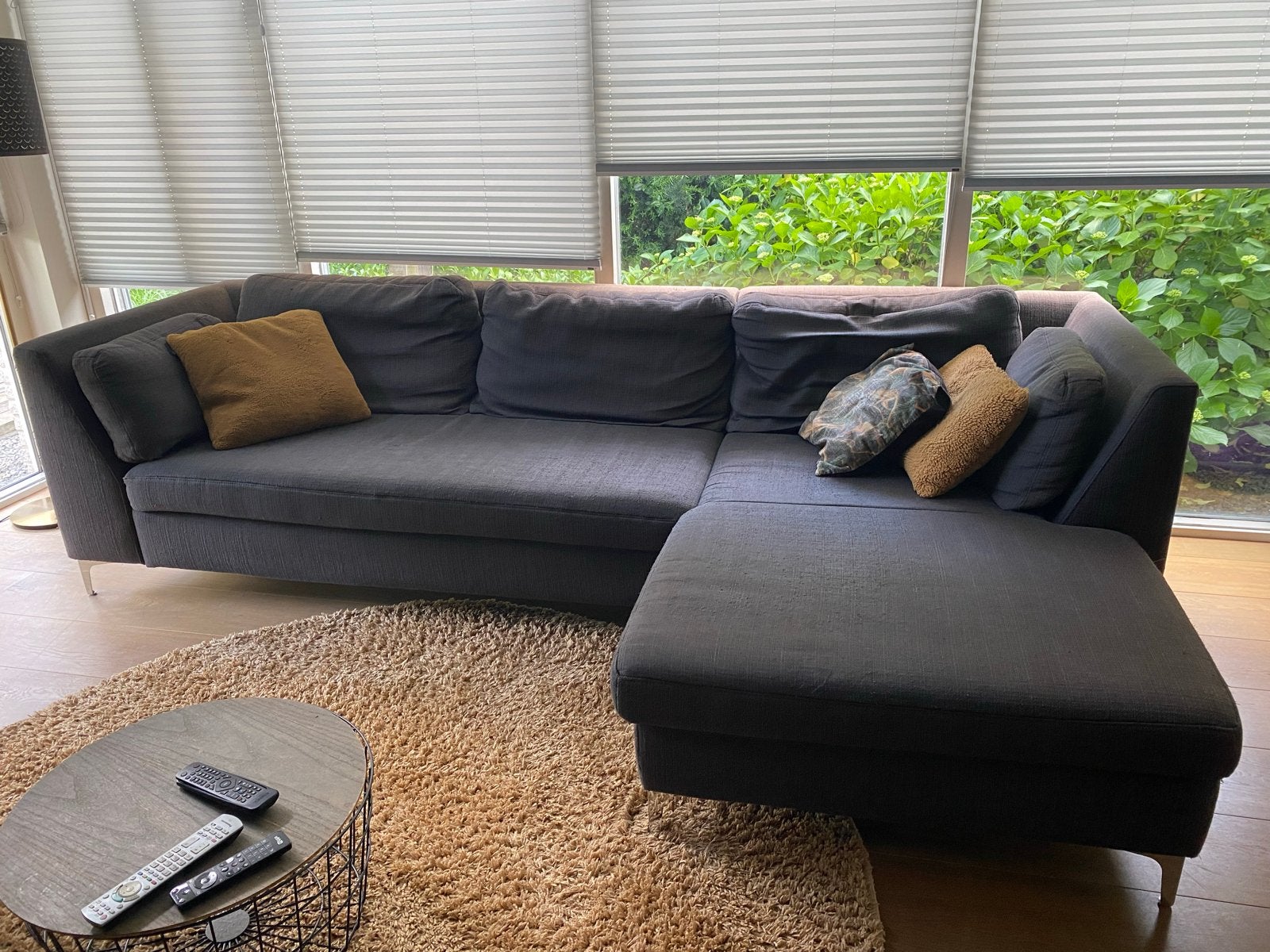 Prima donkergrijze hoekbank, Huis en Inrichting, Banken | Bankstellen, Ophalen, 250 tot 300 cm, Gebruikt, 100 tot 125 cm