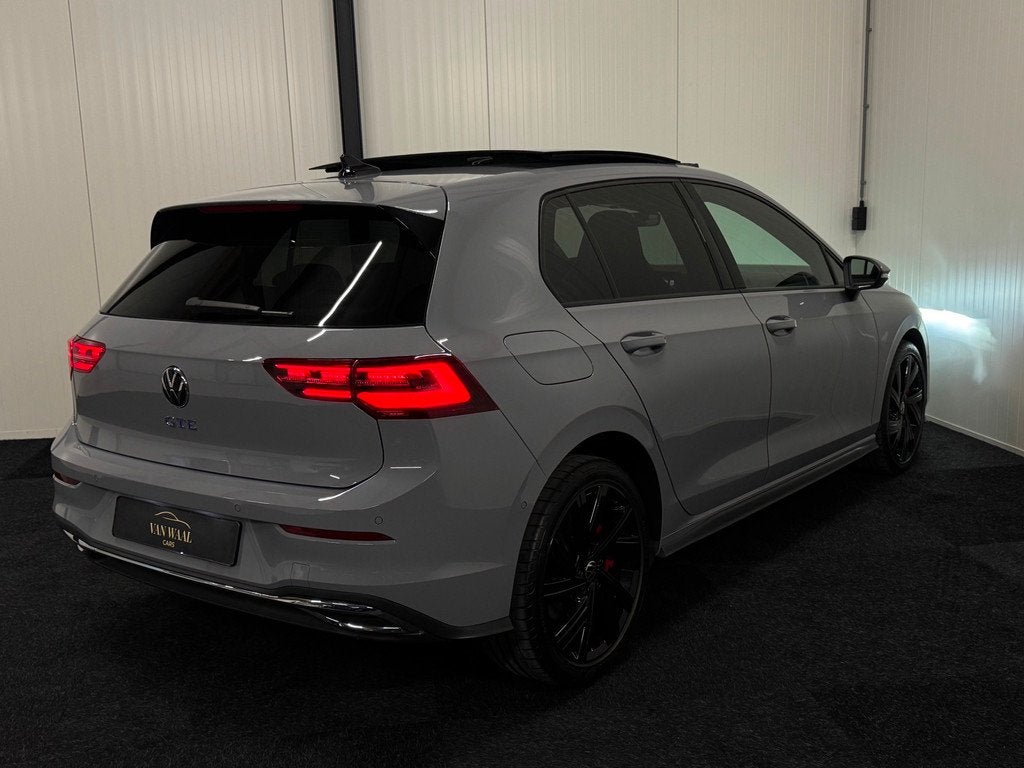 Volkswagen Golf 1.4 eHybrid GTE 2022 245PK NARDO FULLOPTION, Gebruikt, Zwart, Automatische klimaatregeling, Bedrijf