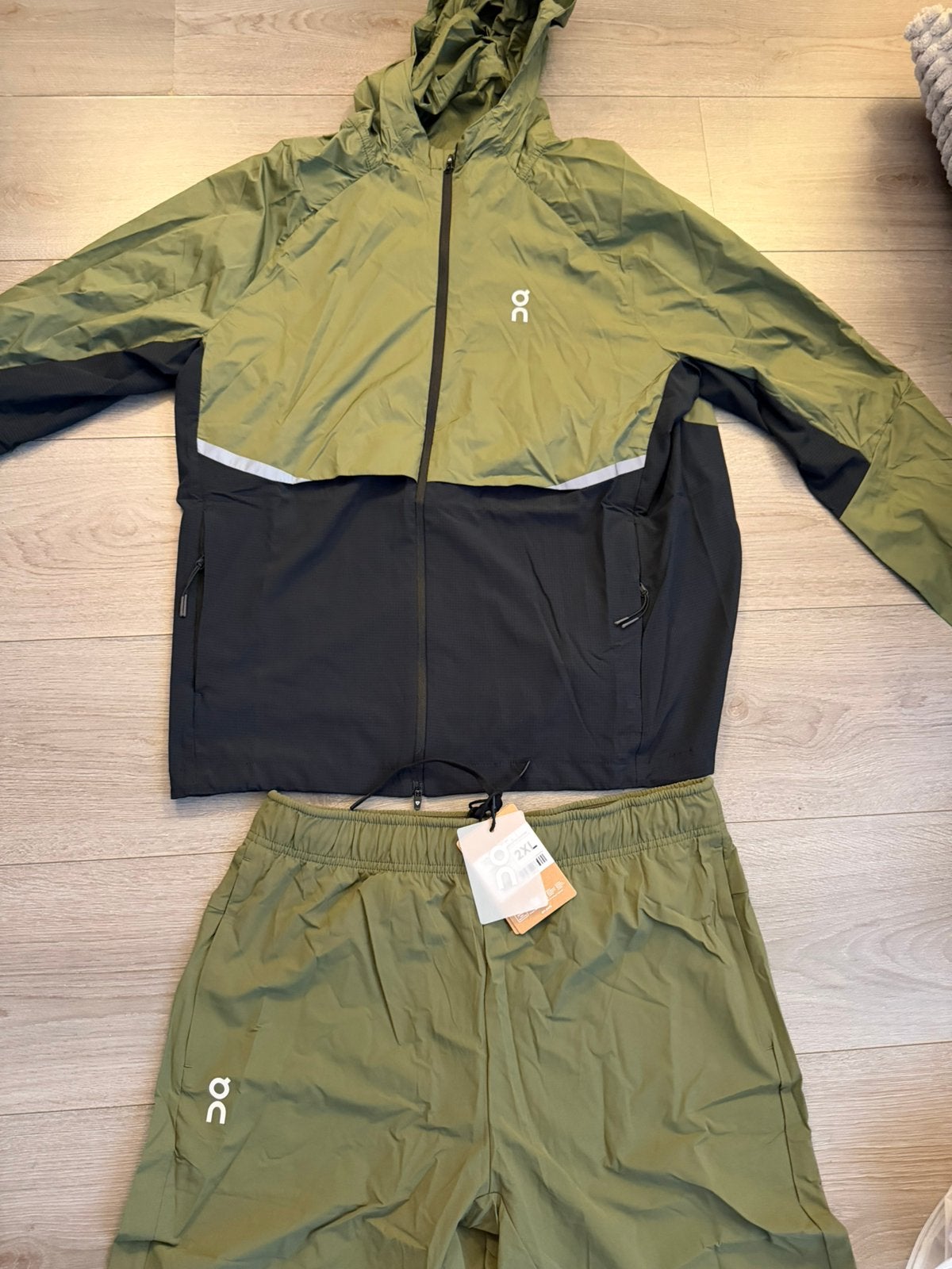 ON Trainingspak 2XL, Kleding | Heren, Ophalen of Verzenden, Nieuw, Overige maten