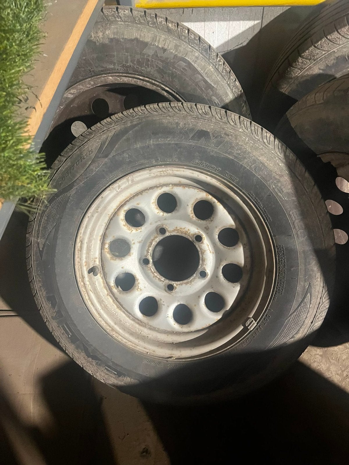 Originele wielen Suzuki Jimny, Ophalen, Gebruikt, 15 inch, Banden en Velgen