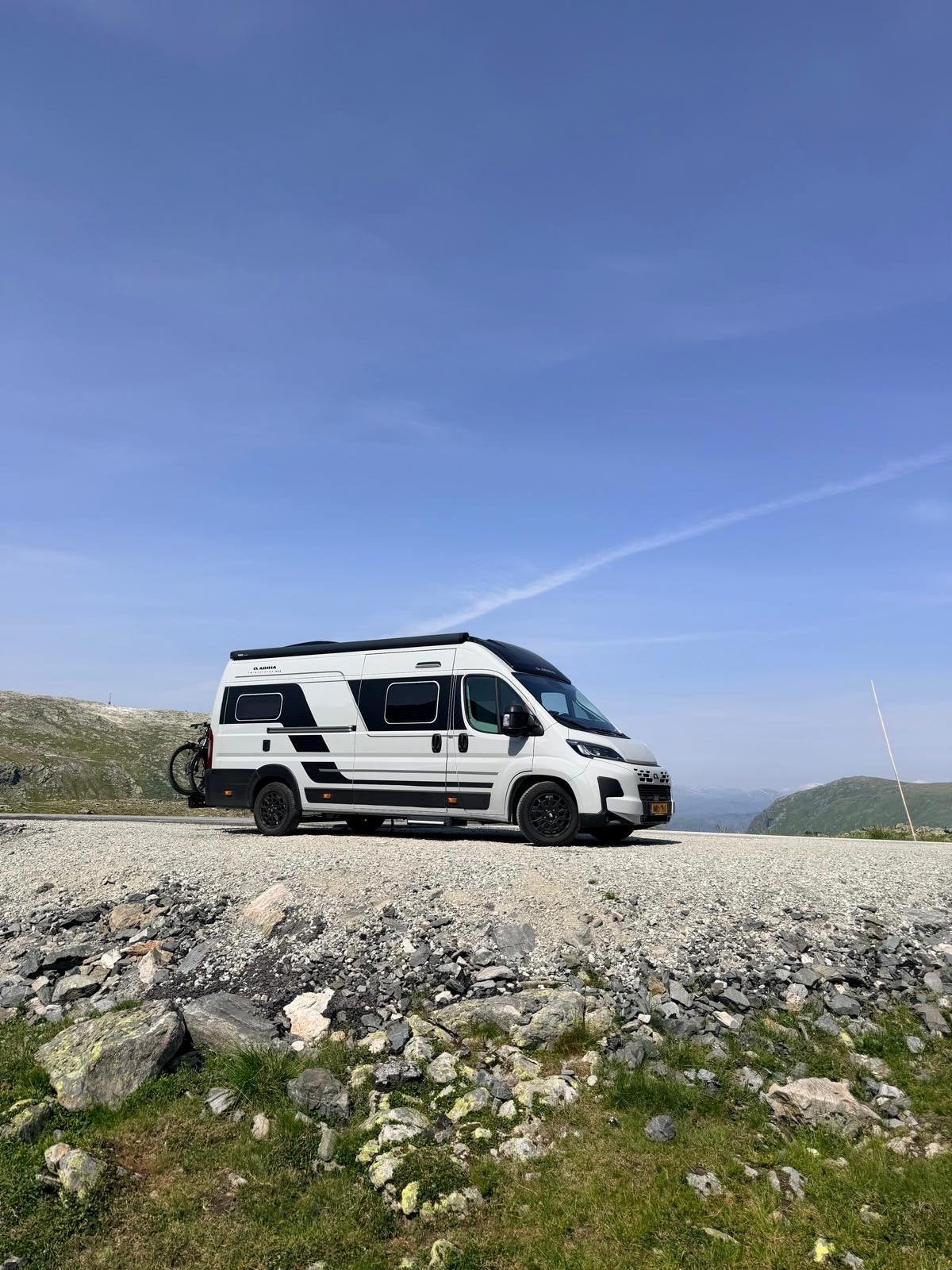 Adria Twin Supreme 640 SLB-180 PK/ Automaat/ zeer compleet, Caravans en Kamperen, Campers, Automaat, Chemisch toilet, Luifel, Fiat