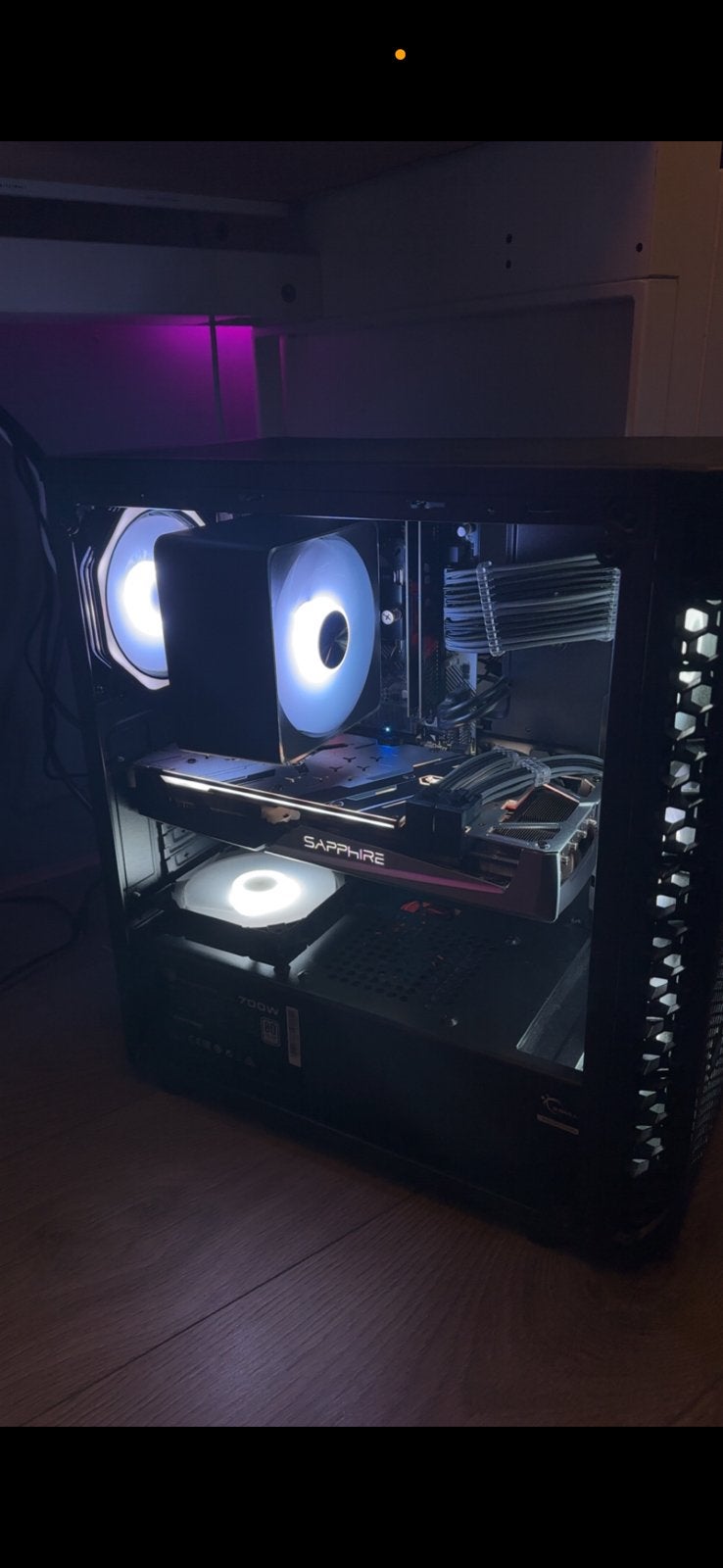 Pc te koop of te ruil met nieuwe videokaart op foto, Ophalen, Zo goed als nieuw