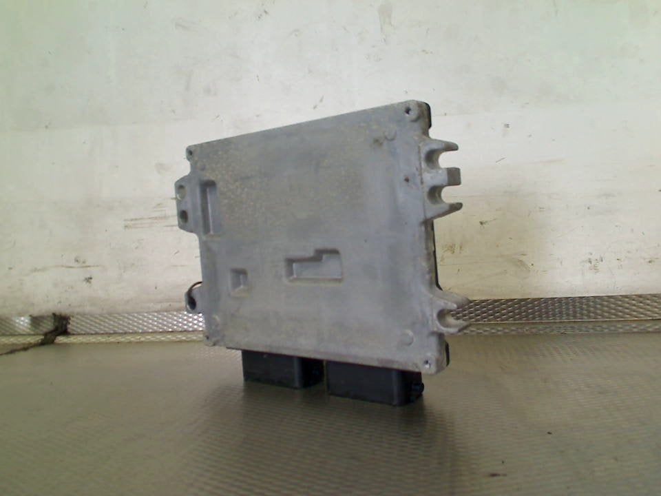 Computer Motor Suzuki SX4 (EY/GY) (2006-06/..) 3391075KC, Gebruikt, Suzuki Deutschland GmbH, Kontakt@suzuki.de, Suzuki-Allee 7, Bensheim 64625, , Duitsland