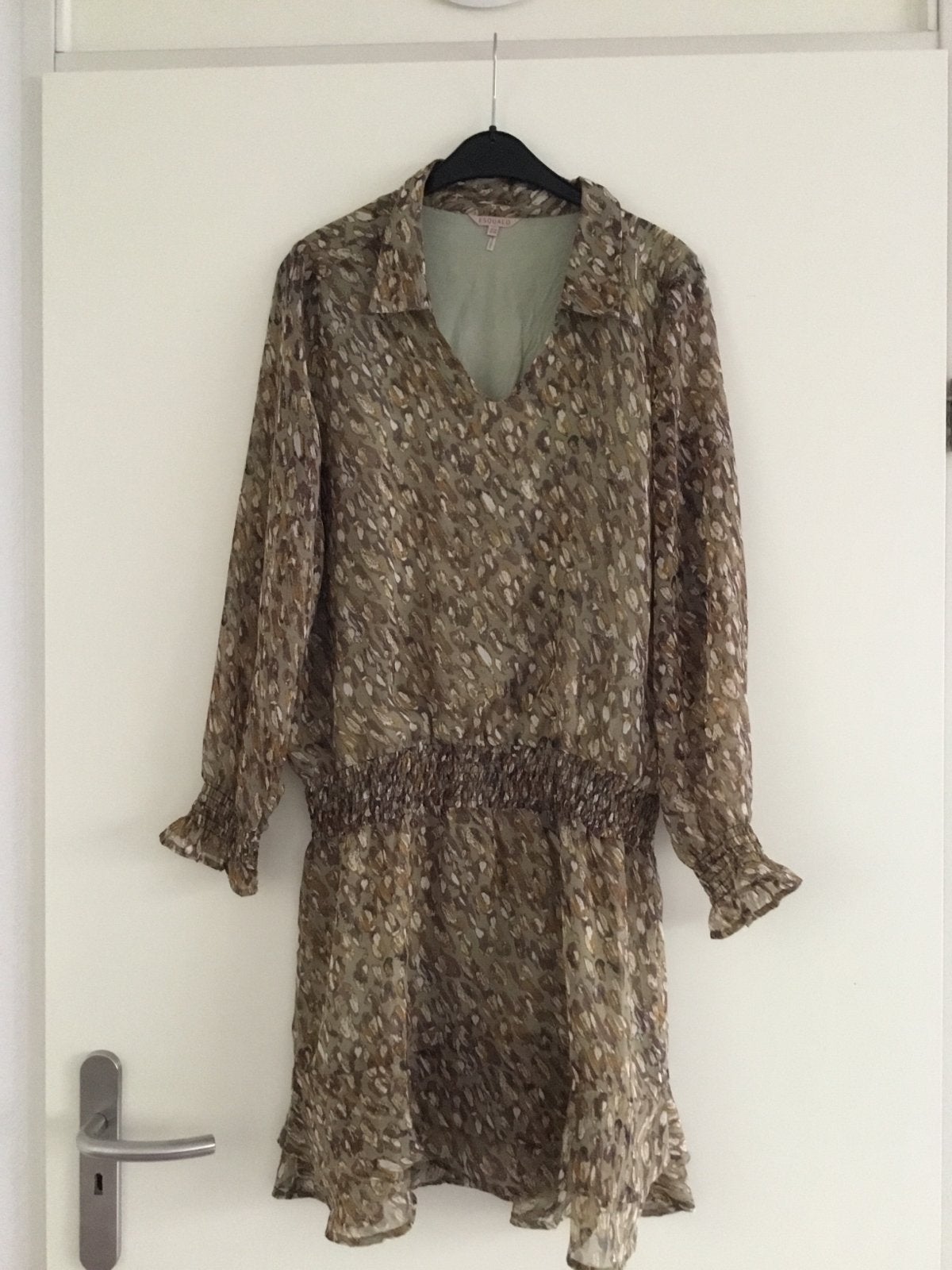 Stijlvolle jurk met print (esqualo), Kleding | Dames, Jurken, Maat 38/40 (M), Ophalen of Verzenden, Zo goed als nieuw, Boven de knie