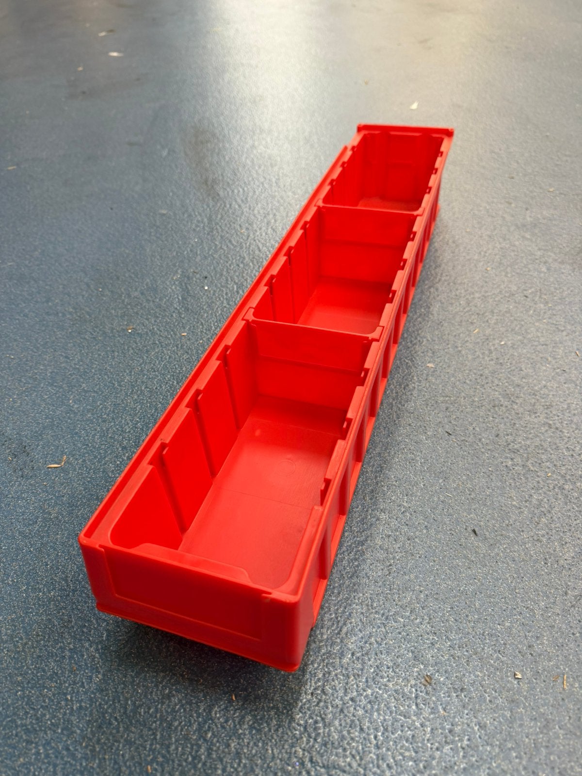 Nieuwe SSI Schäfer magazijnbakken kunststof stapelbaar, Ophalen, 50 tot 75 cm, Minder dan 40 cm, Nieuw