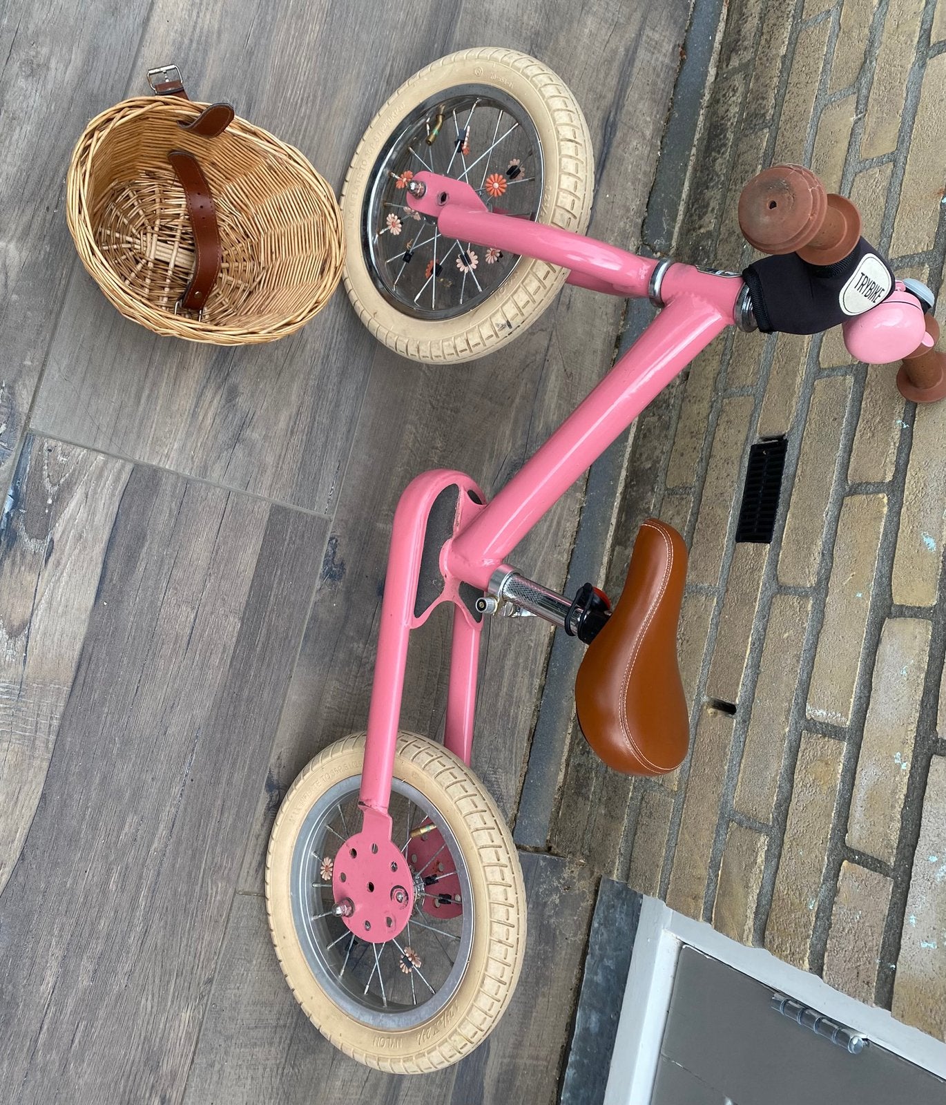Traybike loopfiets roze, Ophalen, Zo goed als nieuw, Minder dan 16 inch