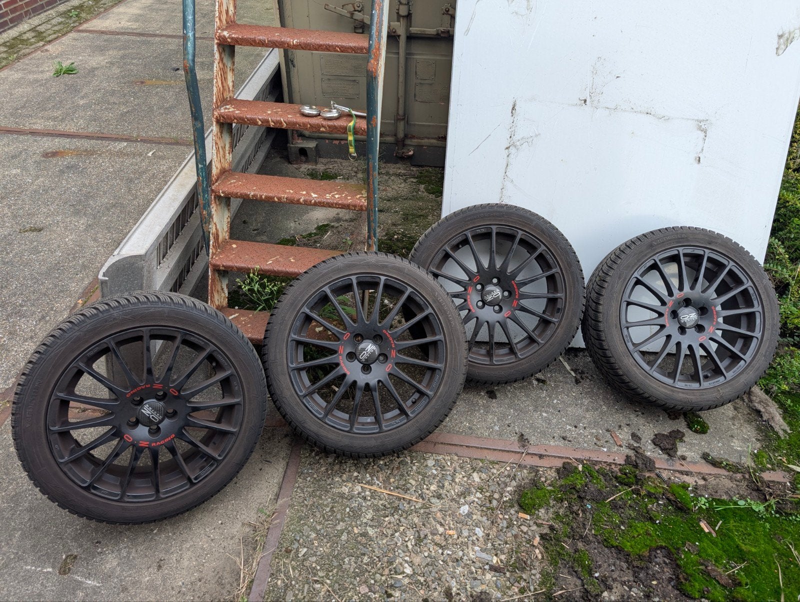 Winterset OZ Superturismo GT 7.0x17 5x100 ET38 68, Auto-onderdelen, Ophalen, Banden en Velgen, 17 inch, Winterbanden