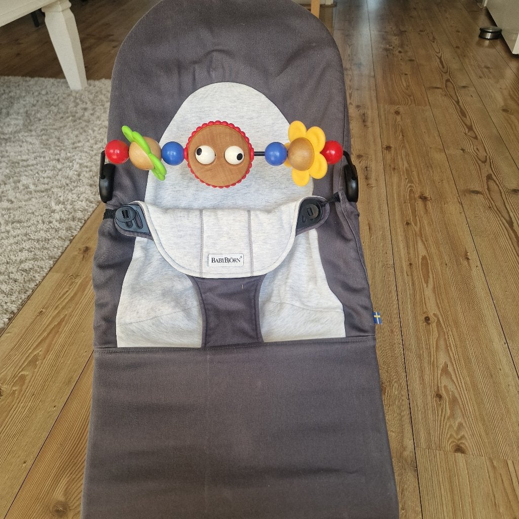 BabyBjörn wipstoel grijs, Kinderen en Baby's, Ophalen, Zo goed als nieuw, Wipstoel