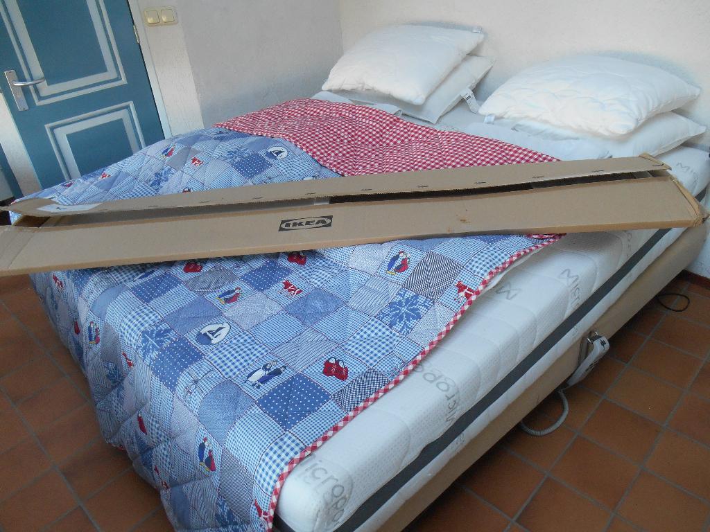 Paneel-/vitrinedeur wit nieuw 40 x 192 cm IKEA, Ophalen, Minder dan 50 cm, Nieuw, Glas