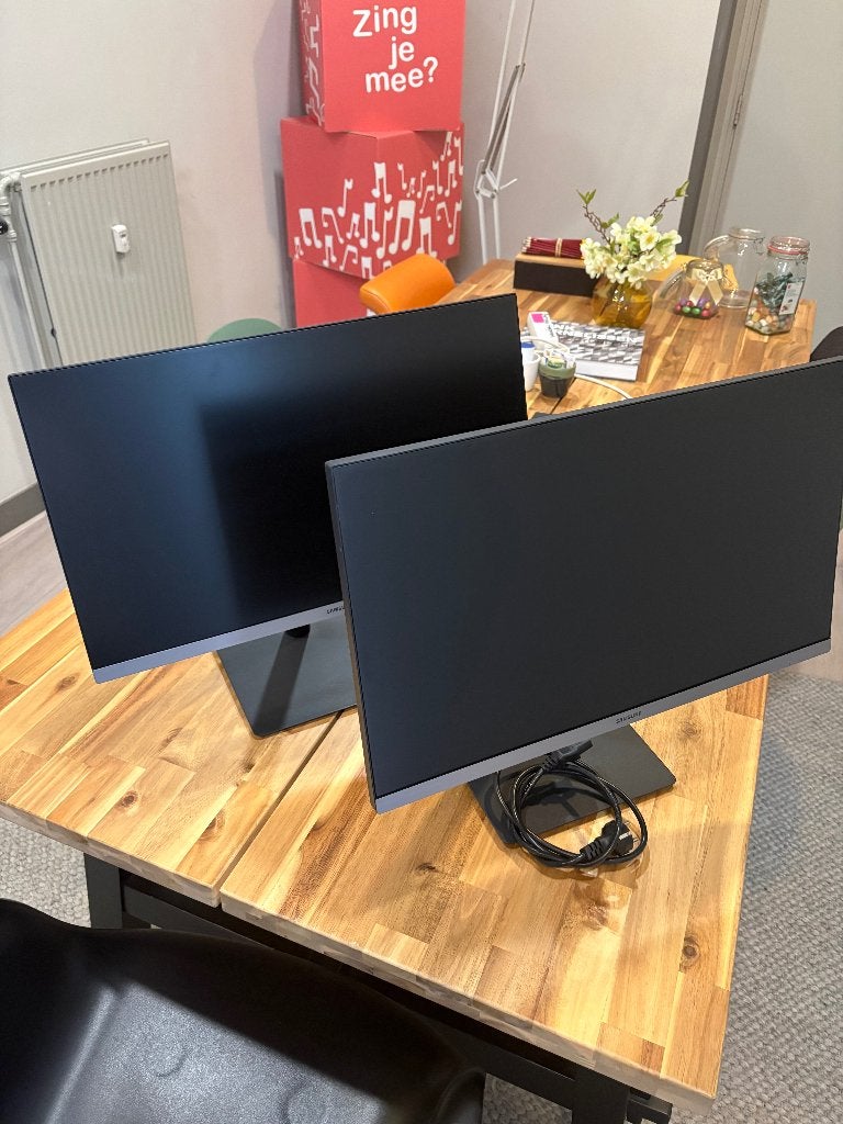 Samsung scherm 24" (1x), Computers en Software, Monitoren, Ophalen, IPS, Full HD, Zo goed als nieuw