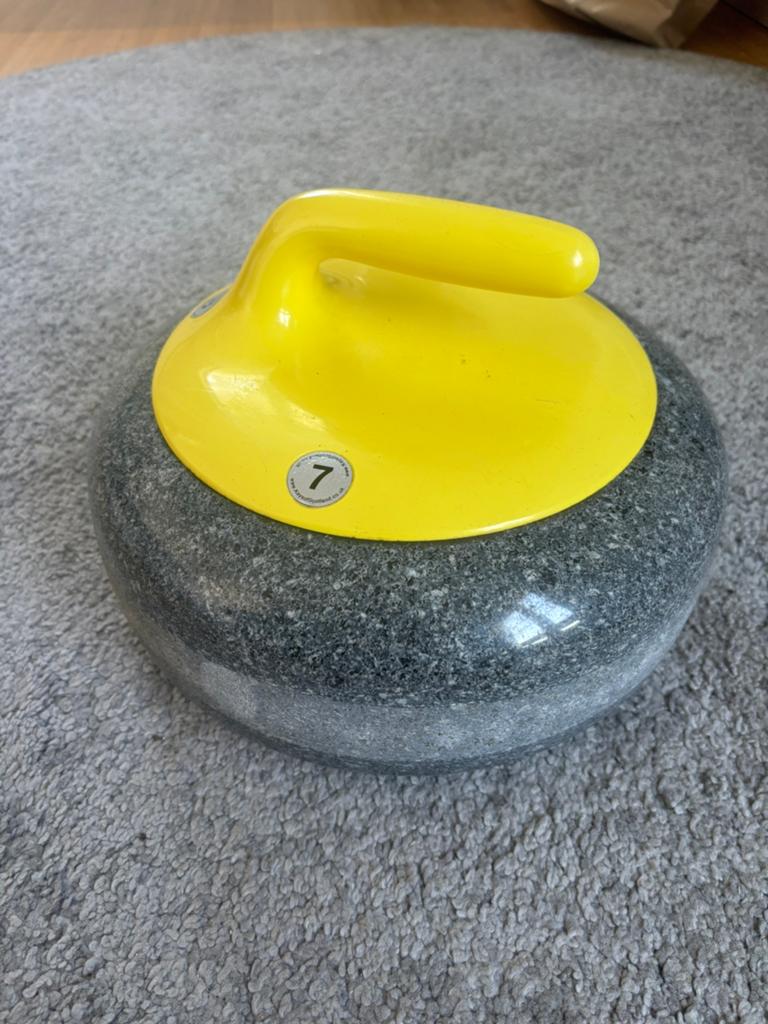 Curling steen Kay’s of Scotland – Ailsa Craig graniet, Sport en Fitness, Fitnessmaterialen, Gebruikt, Ophalen of Verzenden