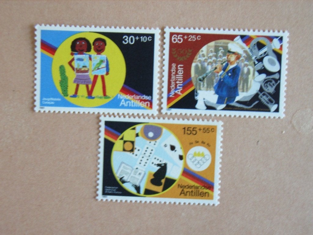 1   Antillen 973-975 Pf, Ophalen of Verzenden, Postfris