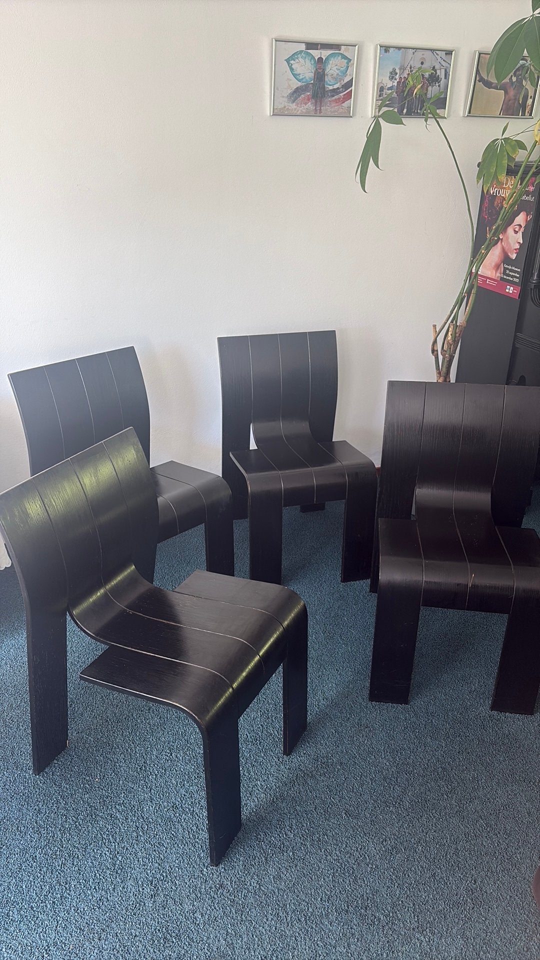 Set van 4 zwarte strip stoelen van Gijs Bakker, Ophalen
