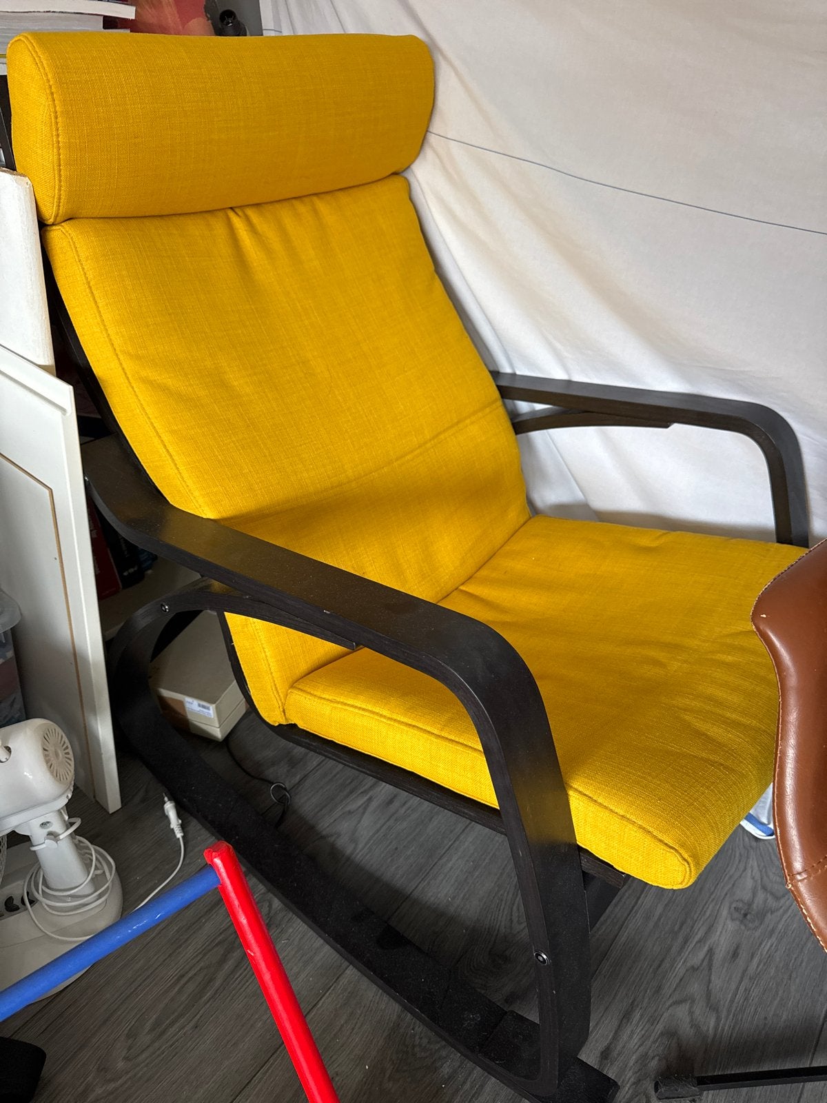 IKEA Poäng schommelstoel geel met zwart frame, Gebruikt, Overige kleuren, Ophalen of Verzenden, Eén