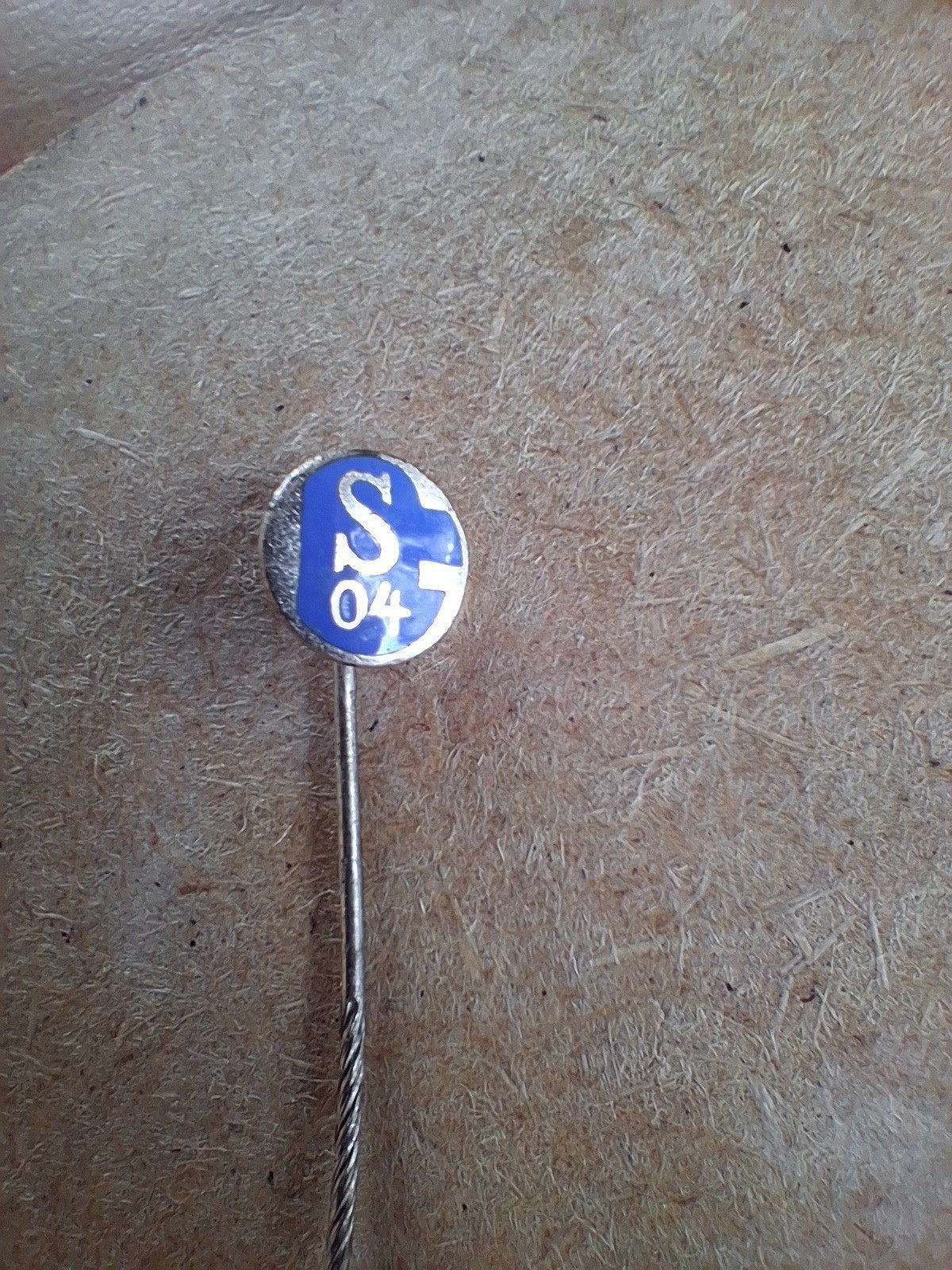Vintage Schalke 04 Speldje, Verzamelen, Ophalen of Verzenden, Gebruikt, Sport, Speldje of Pin