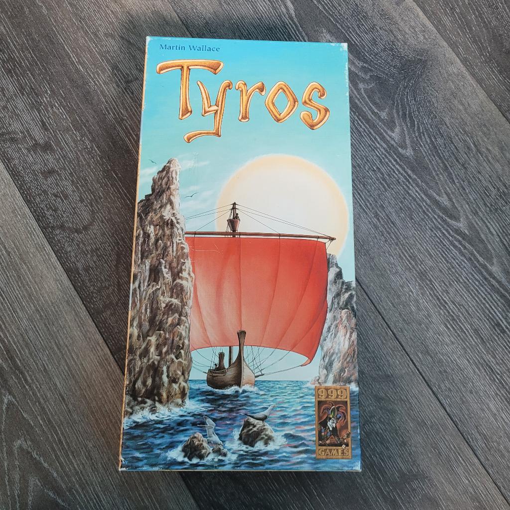 Bordspel Tyros, Drie of vier spelers, Ophalen of Verzenden, Zo goed als nieuw, 999 Games
