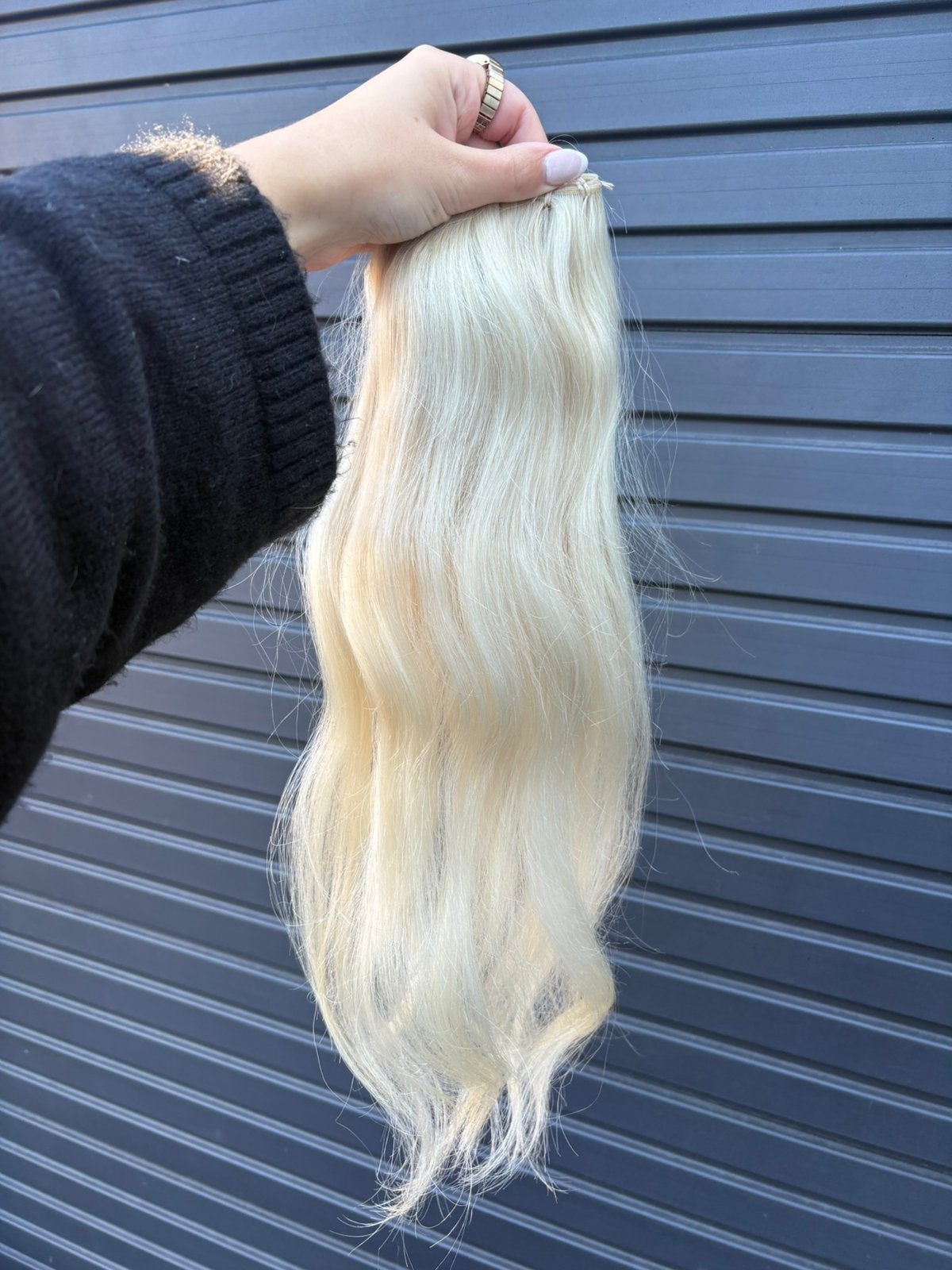 Hair weaves extensions – 55 cm | 2 banen | 2 maanden oud, Ophalen of Verzenden, Zo goed als nieuw, Pruik of Haarverlenging