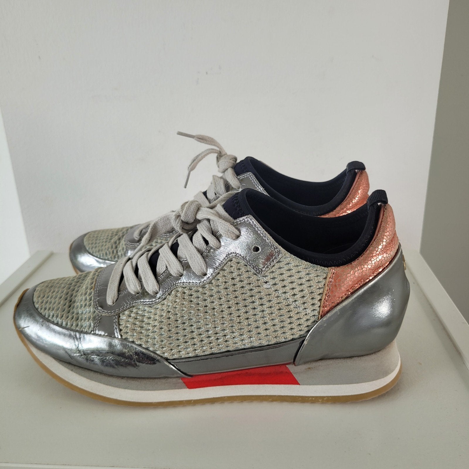 Philippe Model sneakers maat 38 zilver grijs, Kleding | Dames, Schoenen, Ophalen of Verzenden, Grijs, Philippe Model, Sneakers of Gympen