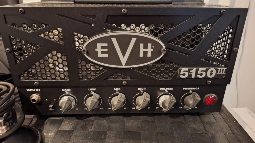 EVH 5150 III LBX-S 'Stealth' 15 watt buizen top, Muziek en Instrumenten, Versterkers | Bas en Gitaar, Zo goed als nieuw, Gitaar