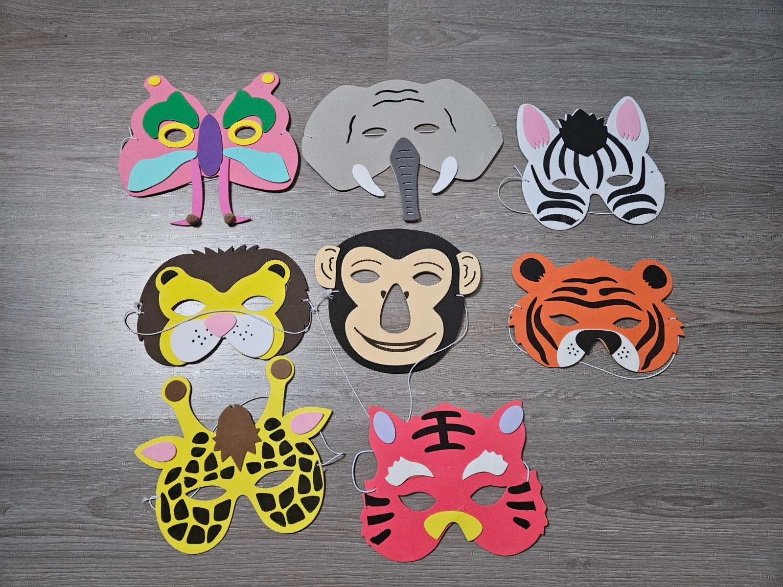 8 foam jungle dieren maskers. kinderfeestje, Ophalen of Verzenden, Zo goed als nieuw, Feestartikel