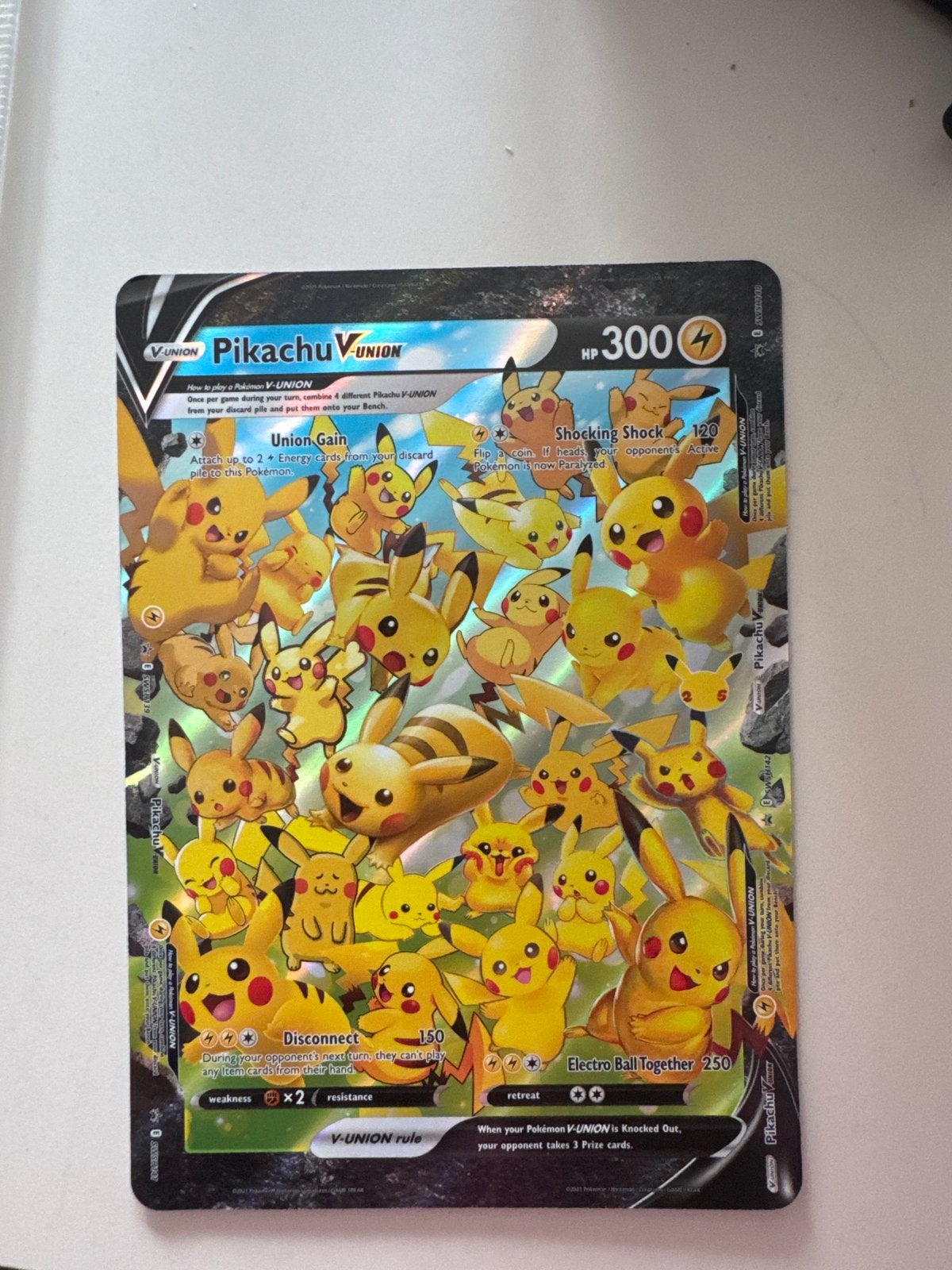 Pokémon Kaarten: Pikachu V-UNION, Dragonite V, Mega Latias E, Ophalen, Zo goed als nieuw, Meerdere kaarten