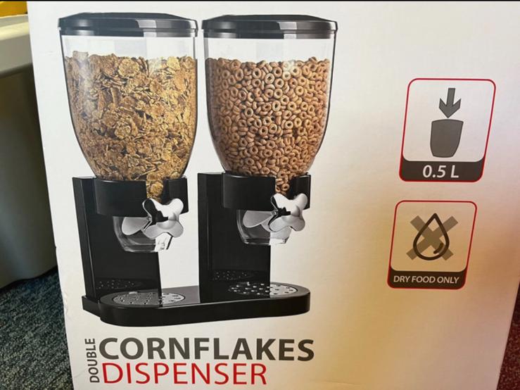 Nieuwe dubbele cornflakes dispenser, Overige typen, Kunststof, Nieuw, Ophalen of Verzenden