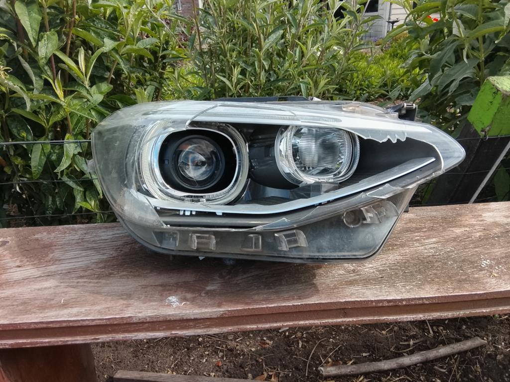 BMW F20 LED Koplamp Rechts Hella, Ophalen of Verzenden, Gebruikt, BMW