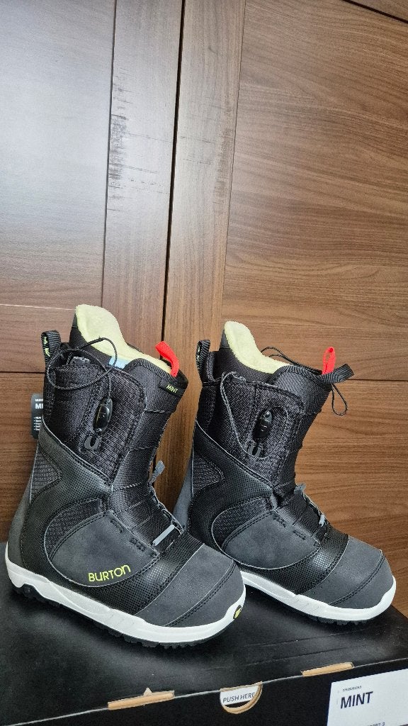 Burton Mint -mt37- Dames Snowboard boots - NIEUW in doos, Sport en Fitness, Snowboarden, Ophalen of Verzenden, Nieuw, Schoenen