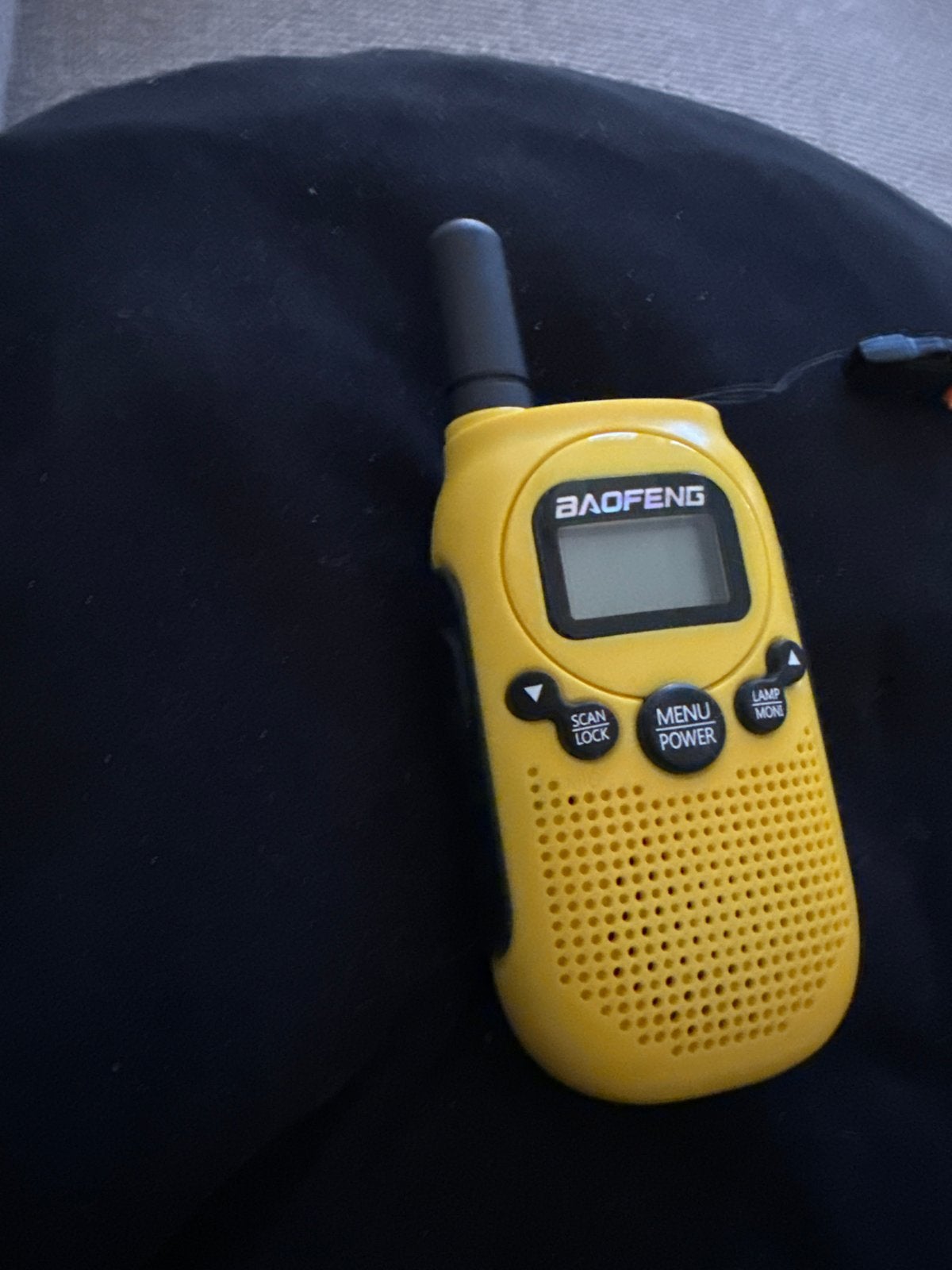 BAOFENG Walkie Talkies - Geel (Set van 2), Ophalen of Verzenden, Zo goed als nieuw, Minder dan 2 km, Portofoon of Walkie-talkie