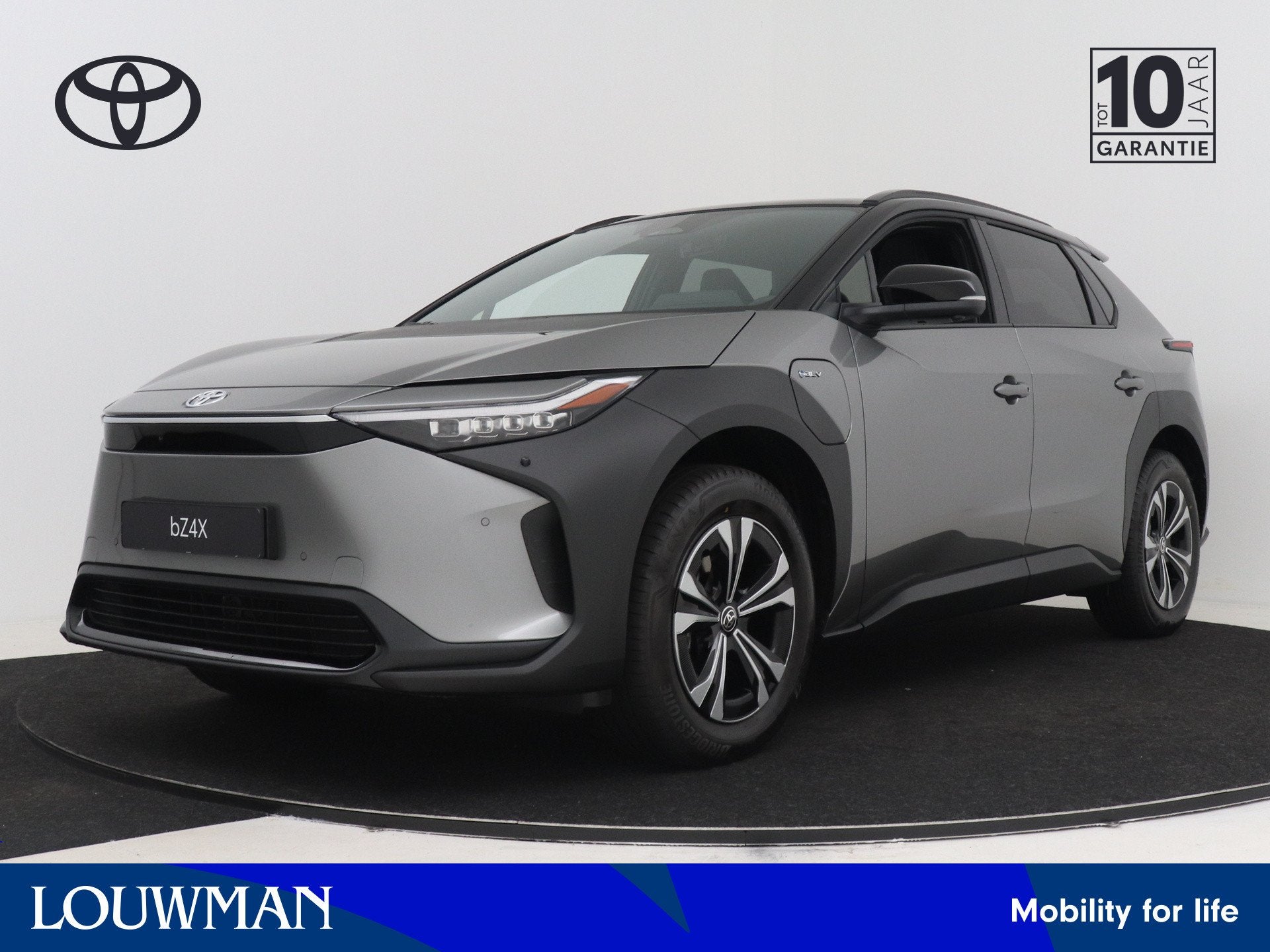 Toyota Bz4x Dynamic 71 kWh | BTW voertuig | Panoramadak | Do, 12 maanden, 1885 kg, 33 min, Origineel Nederlands