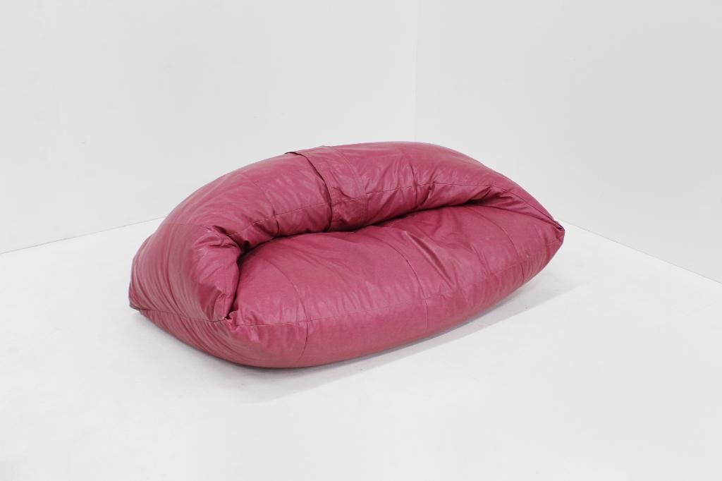 Vintage Raphael Raffel Croissant Sofa roze leder 1970s, Gebruikt, Design, Tweepersoons, Ophalen of Verzenden
