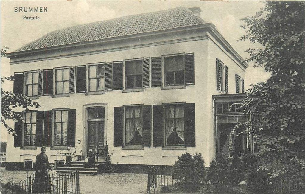 388-274-025 Brummen Pastorie, Verzenden, Voor 1920, Gelderland